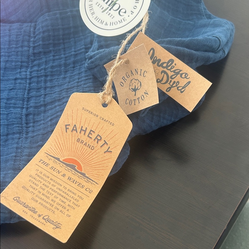 Faherty Navy V-Neck Blouse - Picture 7 of 7